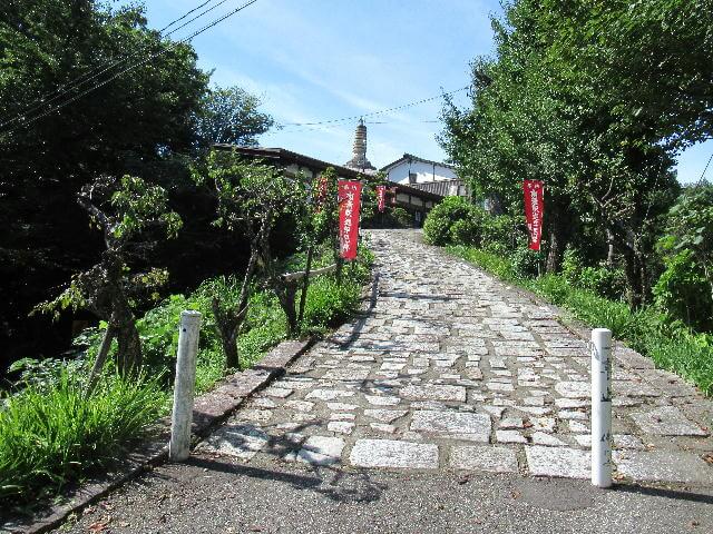 佛石寺参道