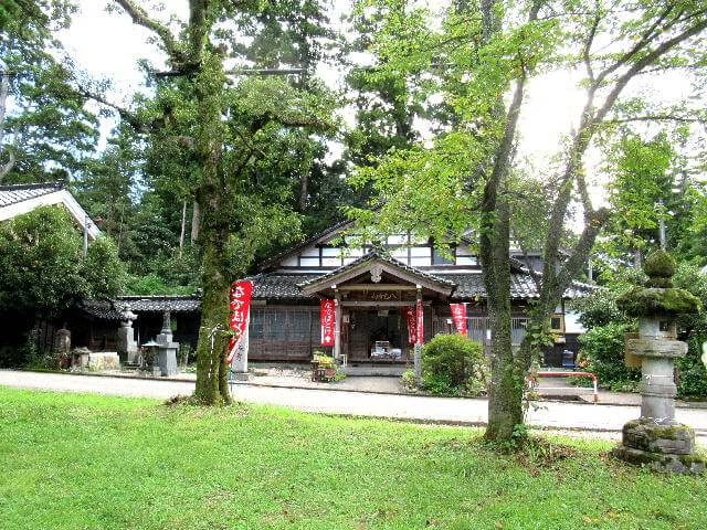 金城寺全景