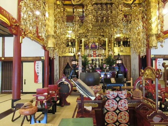 妙国寺お堂内
